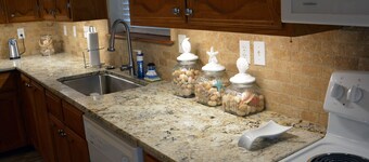 Relax at our Baffin Bay Getaway