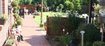 Cozy large vacation apartment, pet friendly, ideal f. Children,