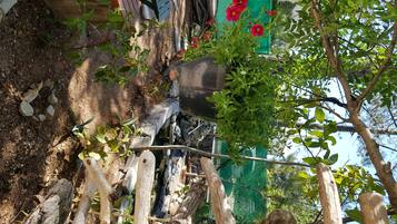 Enceinte de lâhĂ©bergement