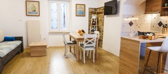 Scenic apartment in the old city center of Piran