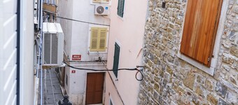Scenisk lejlighed i Piran gamle bymidte