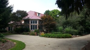 Exterior - Hidden Ariel Resort Home (West Salem)