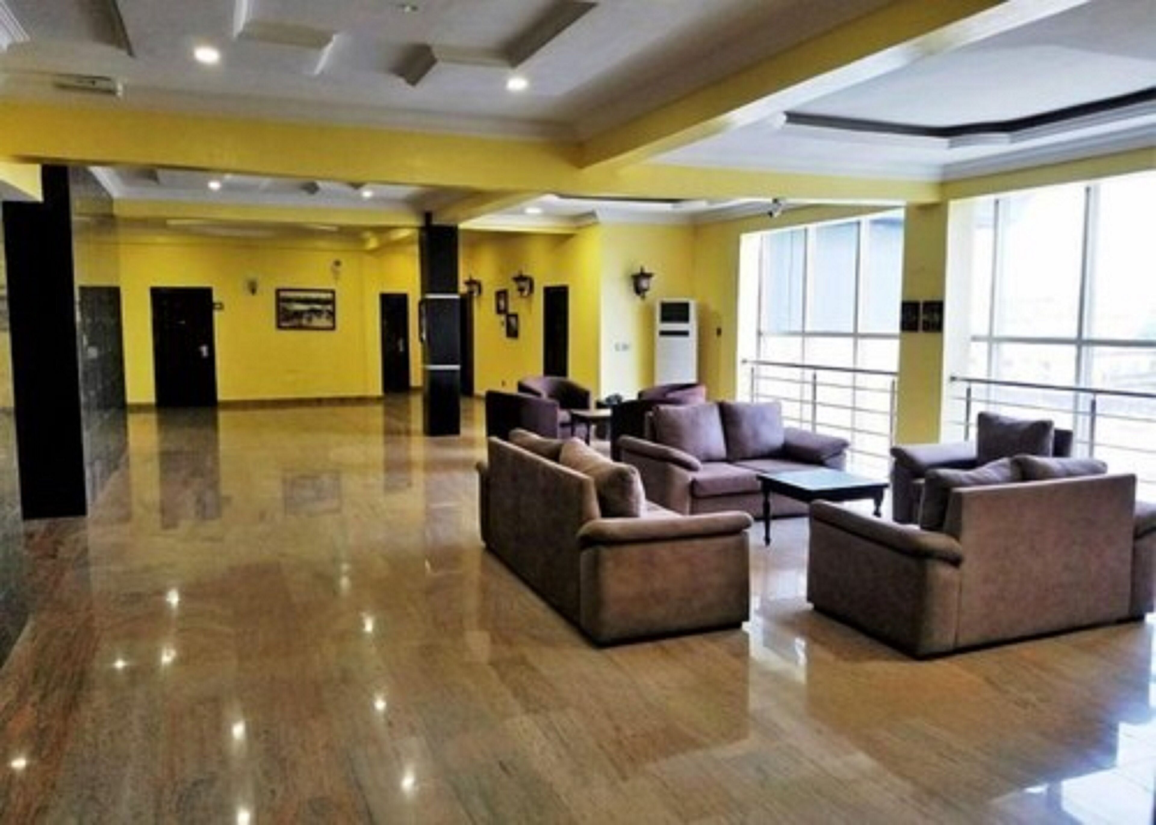 Sala de estar en el lobby