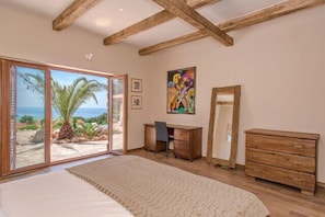 4 bedrooms, iron/ironing board, free WiFi, bed sheets - Luxury infinity pool villa Pelagos in Hvar town. (Hvar)