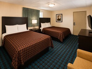 Premium bedding, pillowtop beds, individually furnished, desk - Extended Stay Snyder (Snyder)