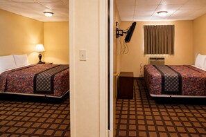 Premium bedding, pillowtop beds, individually furnished, desk - Extended Stay Snyder (Snyder)