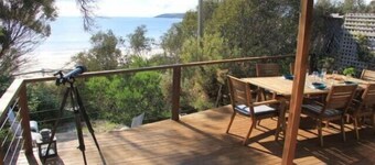Beach front living at Emu Bay