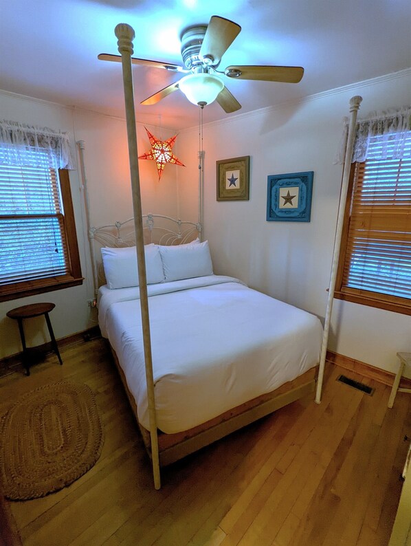 2 chambres, matelas mémoire de forme, accès Internet, draps fournis