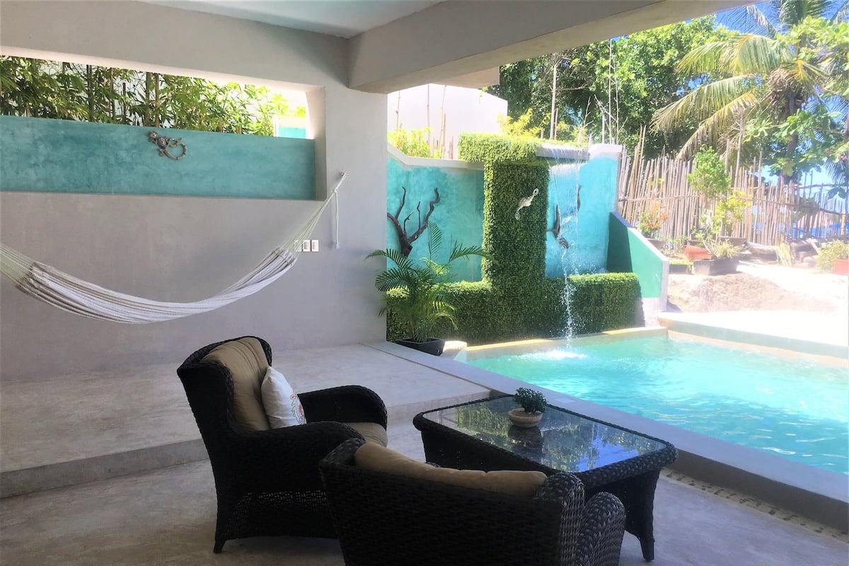 Honeymoon Studio Suite, 1 King Bed, Pool Access, Sea View