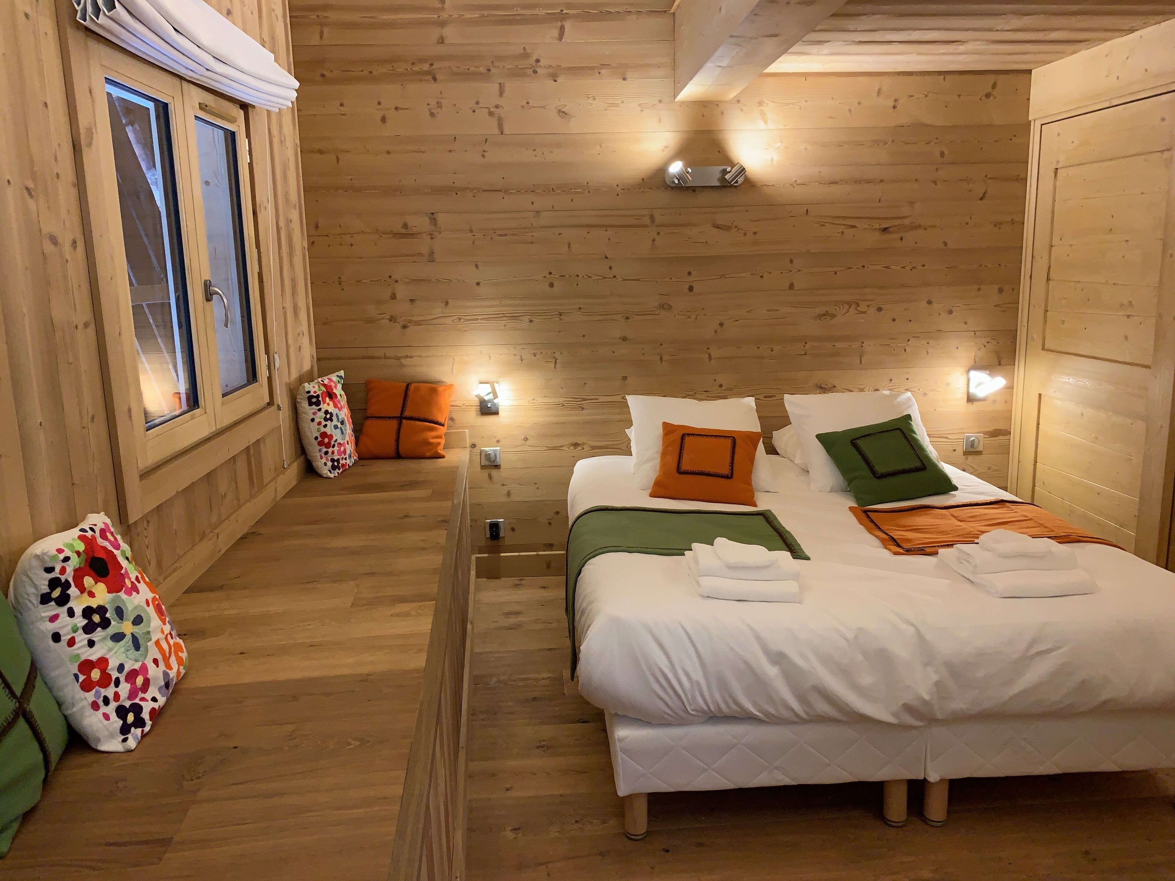 3 chambres, fer et planche à repasser, lit parapluie, Wi-Fi gratuit