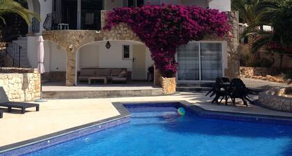 Detached House With Nice Private Swimming Pool Close To Calpe And Moraia