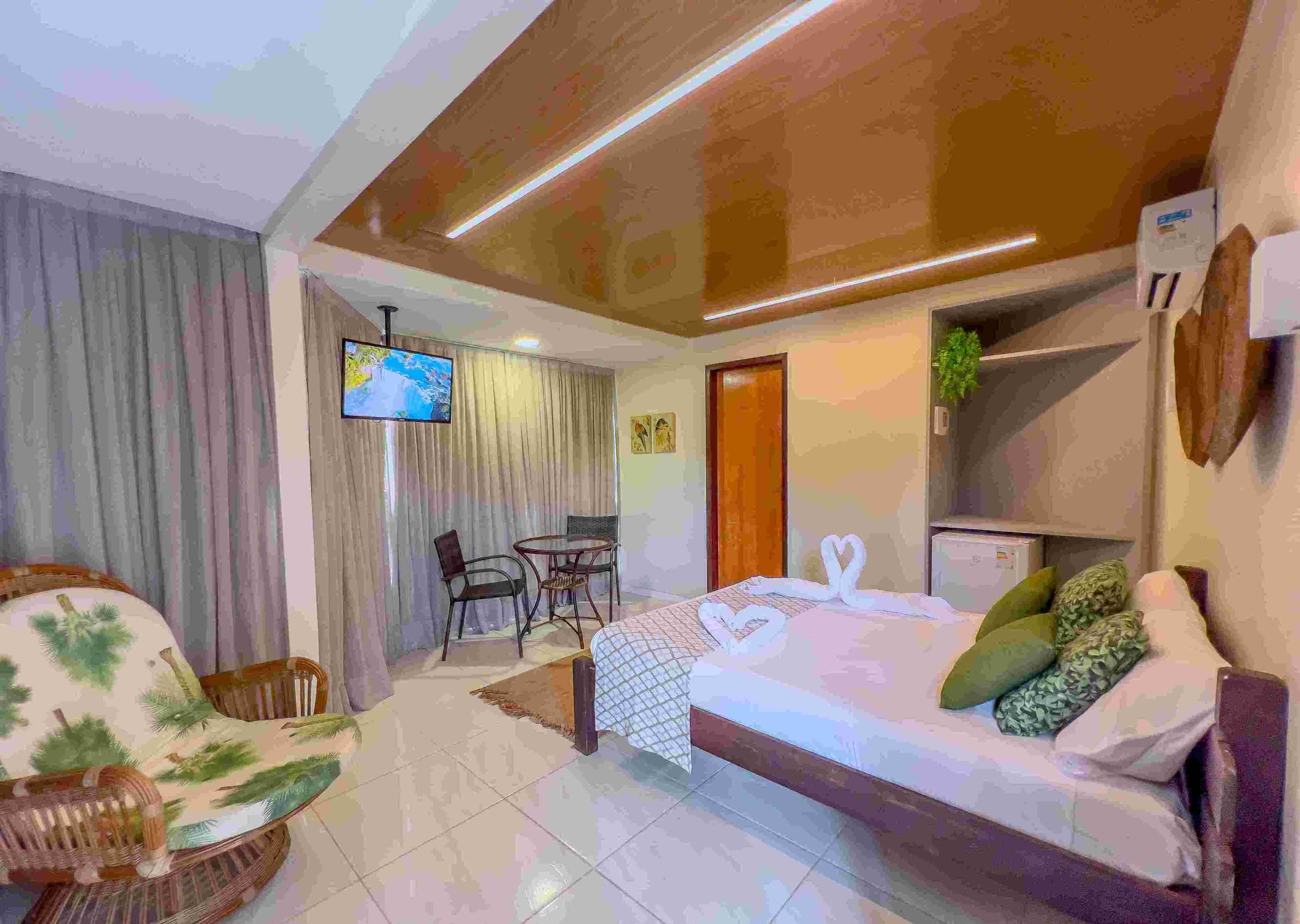 senior room, 1 double bed | 1 bedroom, minibar, in-room safe, individually furnished