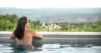 Ardèche Home - Gite le Nid - Comfortable house with swimming pool, rated 4*.