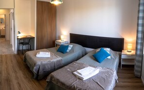 3 bedrooms, iron/ironing board, WiFi - Ardèche Home - Gite le Nid - Comfortable house with swimming pool, rated 4*. (Tauriers)