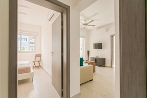 1 Schlafzimmer, Bügeleisen/Bügelbrett, Reisekinderbett, kostenloses WLAN