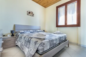 3 Schlafzimmer, Bügeleisen/Bügelbrett, Reisekinderbett, kostenloses WLAN