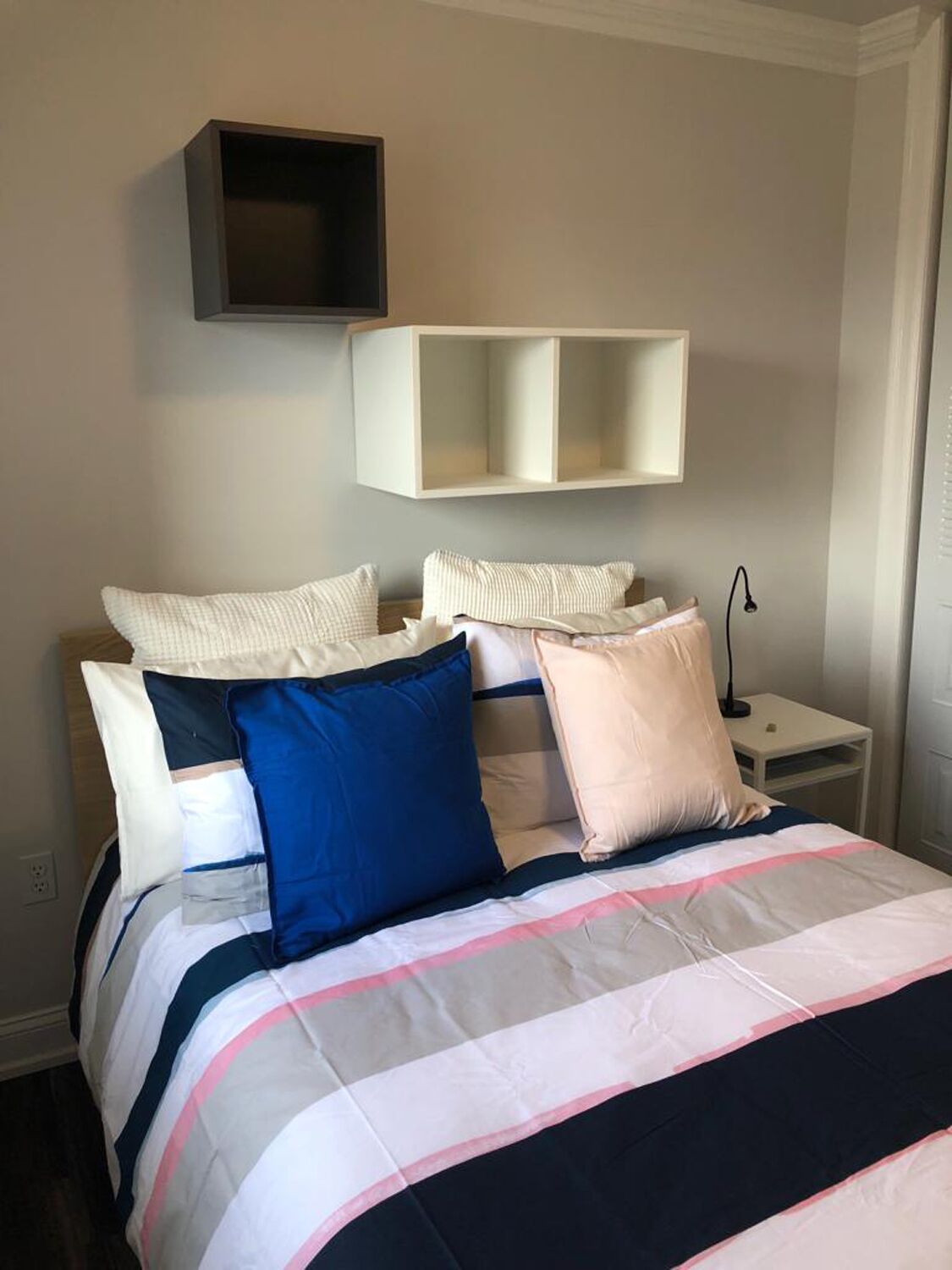 1715 5A · Stunning 2bed Apt-Parking Avail-20 min to NYC