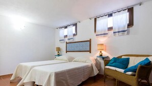 2 bedrooms