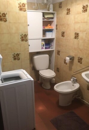 Shower, bidet
