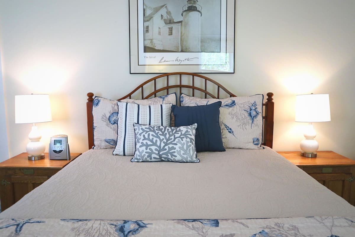 Premium Double Room, Ensuite (Guest House Room 5) | 1 bedroom, premium bedding, bed sheets