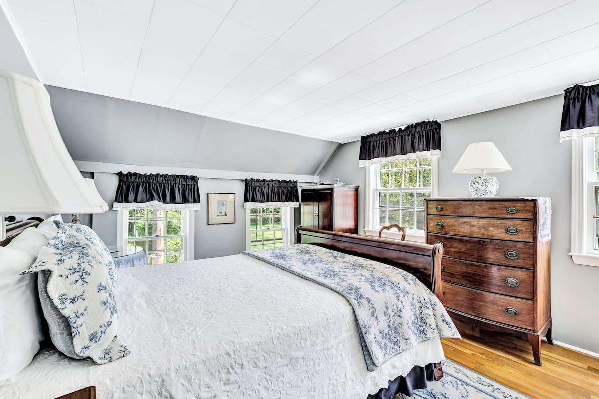 Deluxe Double Room, Ensuite, Garden View (Barn Suite 2) | 1 bedroom, premium bedding, bed sheets