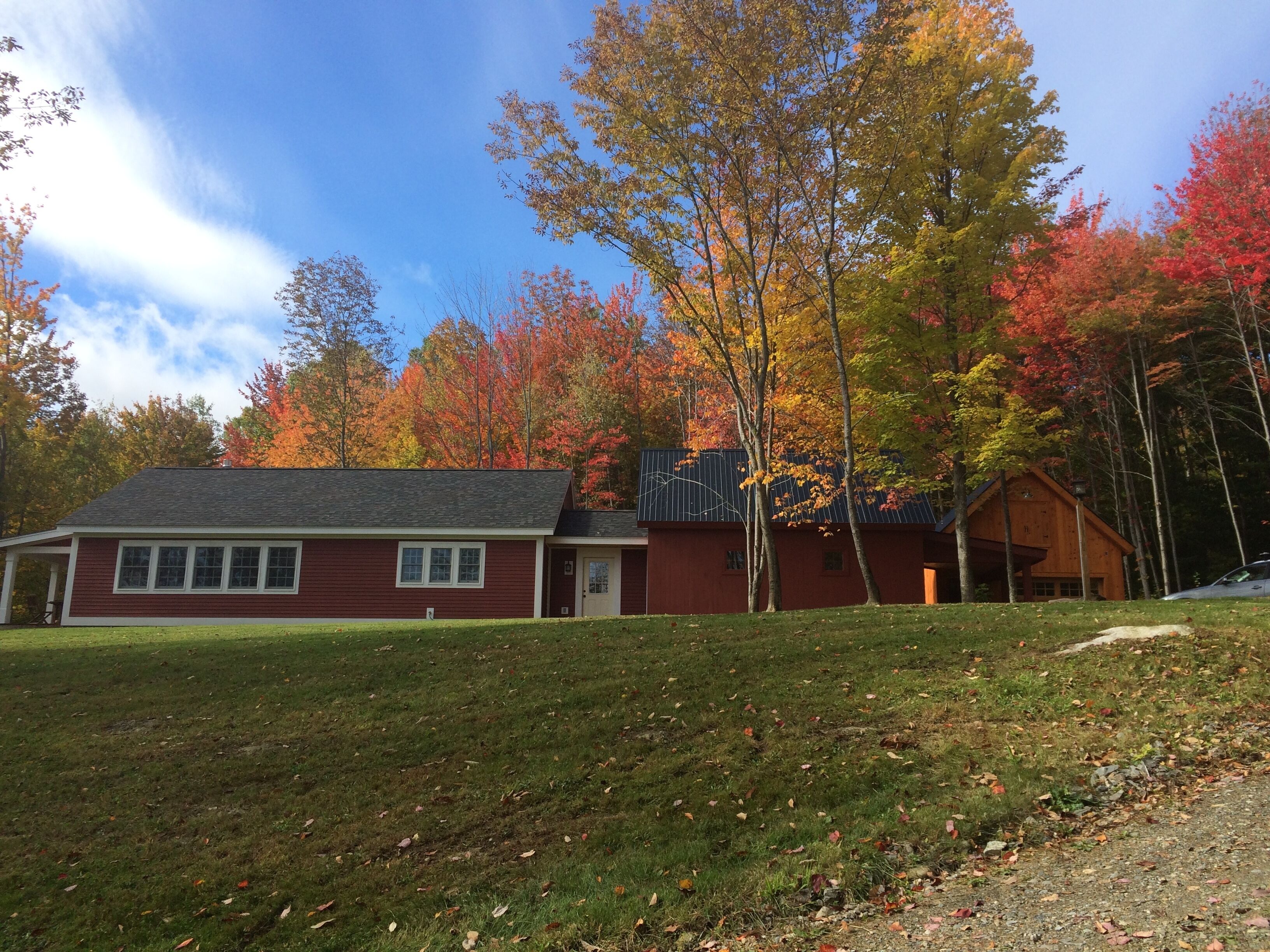 April Solar Eclipse Home Base in Stowe area - 4 n minimum booking