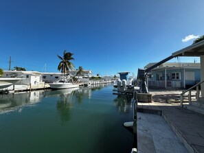 Marina - Waterfront property located inMarathon next to Sombrero Beach and 7 mile bridge (Marathon)