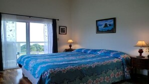 1 quarto, Wi-Fi de cortesia, roupa de cama