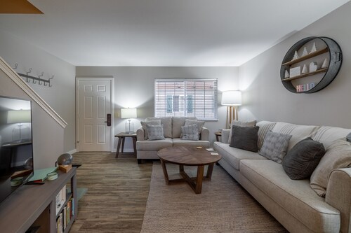 Alpine Greens Tidy Condo Near Downtown Leavenworth