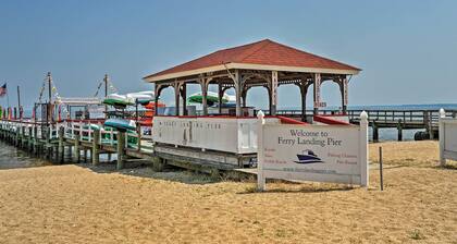 'The Blue Crab Cottage' - 3 Blocks From The Beach!