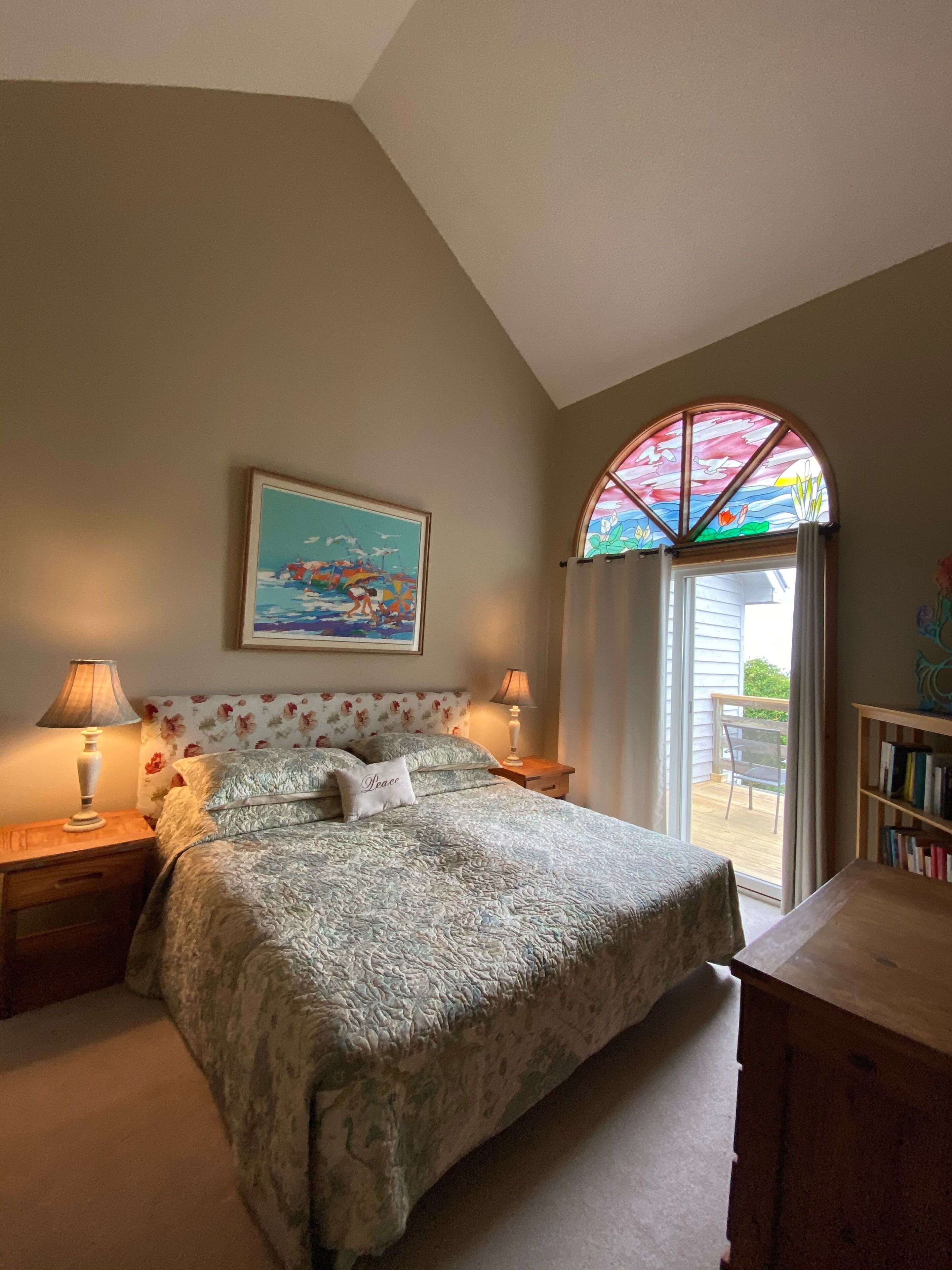 3 chambres, fer et planche à repasser, Wi-Fi, draps fournis