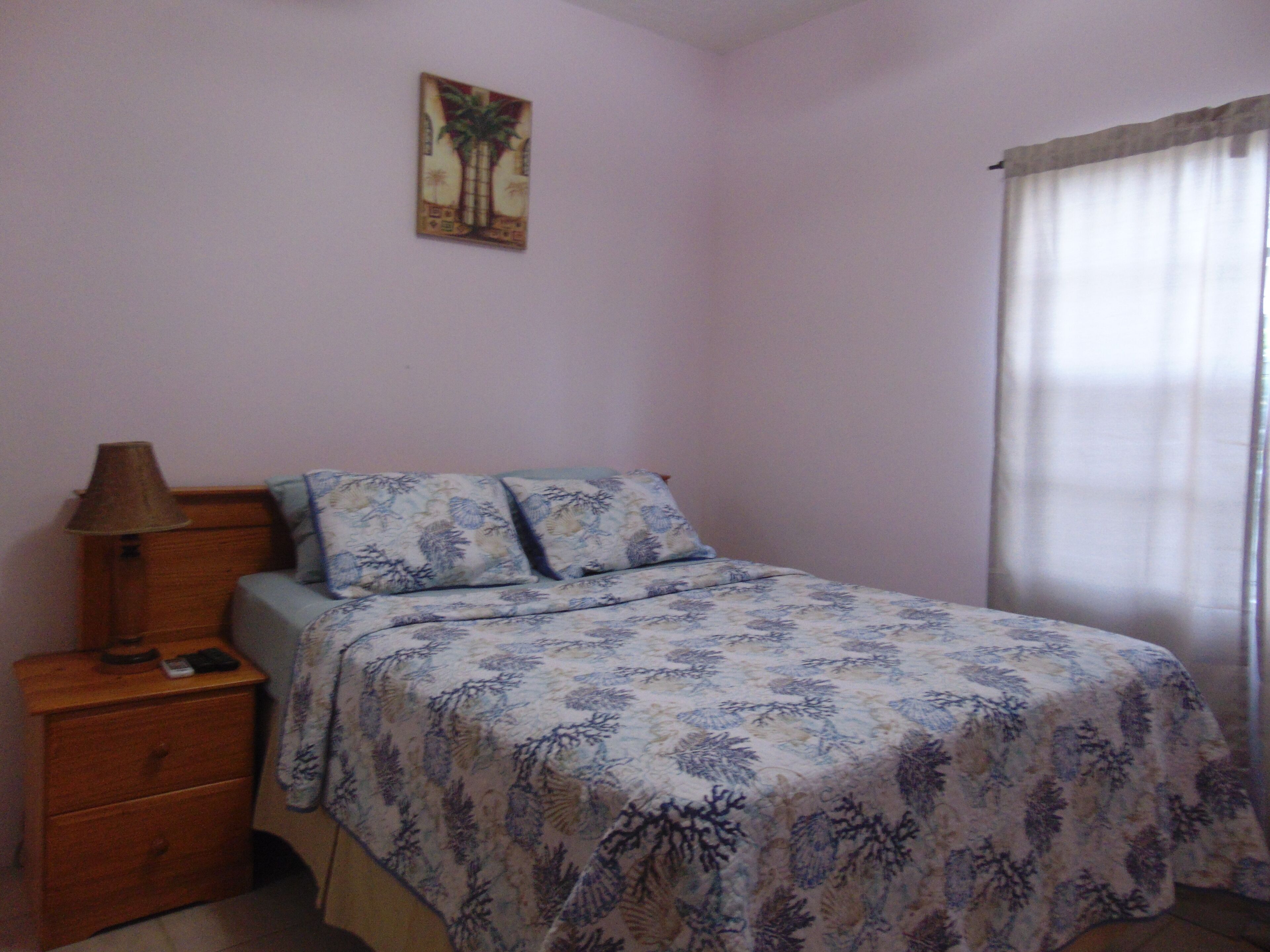 1 chambre, fer et planche à repasser, Wi-Fi, draps fournis