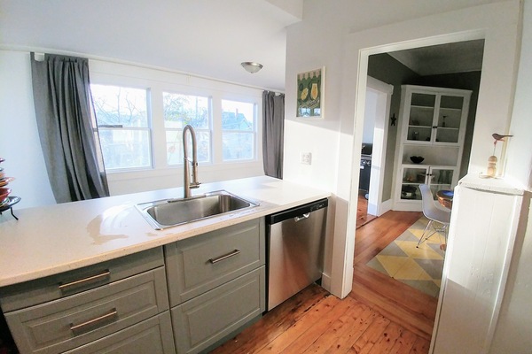 Frigorífic, microones, forn i placa de cuina