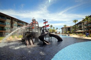 Outdoor pool - Apartment in Muro Alto - Porto de Galinhas - Beachfront - Sea View (Ipojuca)