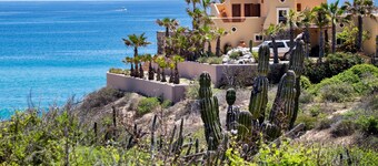 Fantastique propriété en bord de mer avec piscine, intimité et commodités à gogo