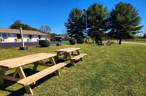 Fox Mountain Inn