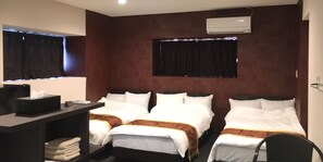 ファミリー ルーム | アイロン / アイロン台、WiFi (無料)、ベッドシーツ