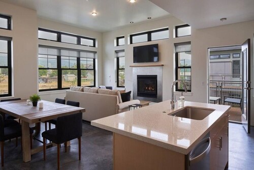 Victor Loft #7 in amazing Victor Idaho