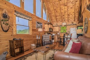 TV, fireplace - Enchanted Hideaway: Honeymoon, S/Secluded, Fire Pit, Hot Tub, Top Amenities, near Attractions! (Sevierville)