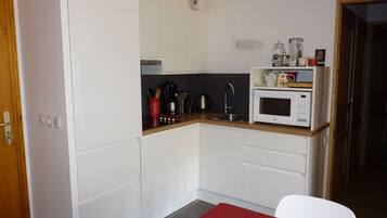 KĂžleskab, mikrobĂžlgeovn, ovn, kogeplade