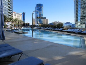 Piscina externa