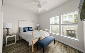 3 habitaciones, tabla de planchar con plancha, cuna de viaje y wifi 
