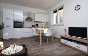 Kühlschrank, Herdplatte, Geschirrspüler