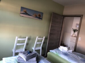 1 bedroom, desk, iron/ironing board, free WiFi - Apartment "Emskoye" (Neermoor)