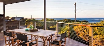 Grace Stunning Oceanview Escape on Cowaramup Bay