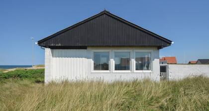 Superbe maison de 3 chambres Ă FrĂžstrup