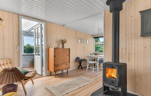 Interior - 3 bedroom gorgeous home in Juelsminde (Juelsminde)