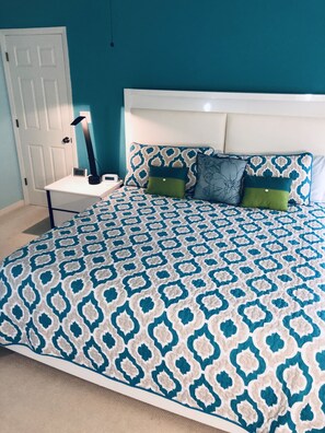 2 soverom, strykejern/-brett, wi-fi og sengetøy