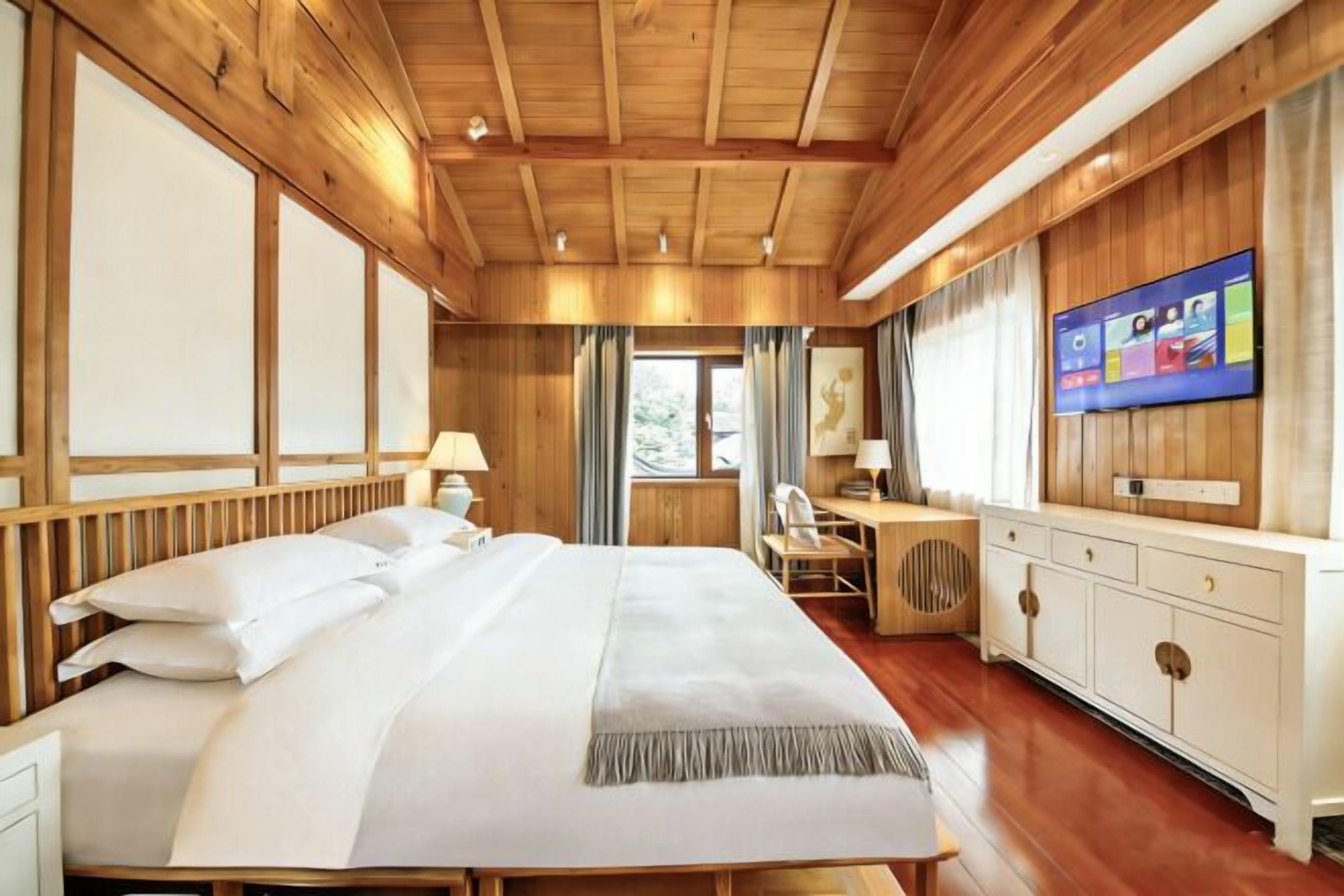 書桌、遮光布/窗簾、免費無線上網