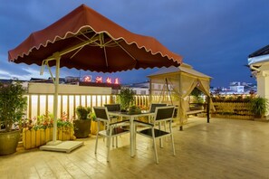 Terrace/patio - Floral Hotel Lijiang Exclusive Memory (Lijiang)